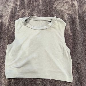 Gray basic tank top